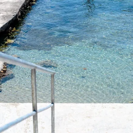 Gulli - Blue With Sea View Botel Supetarska Draga